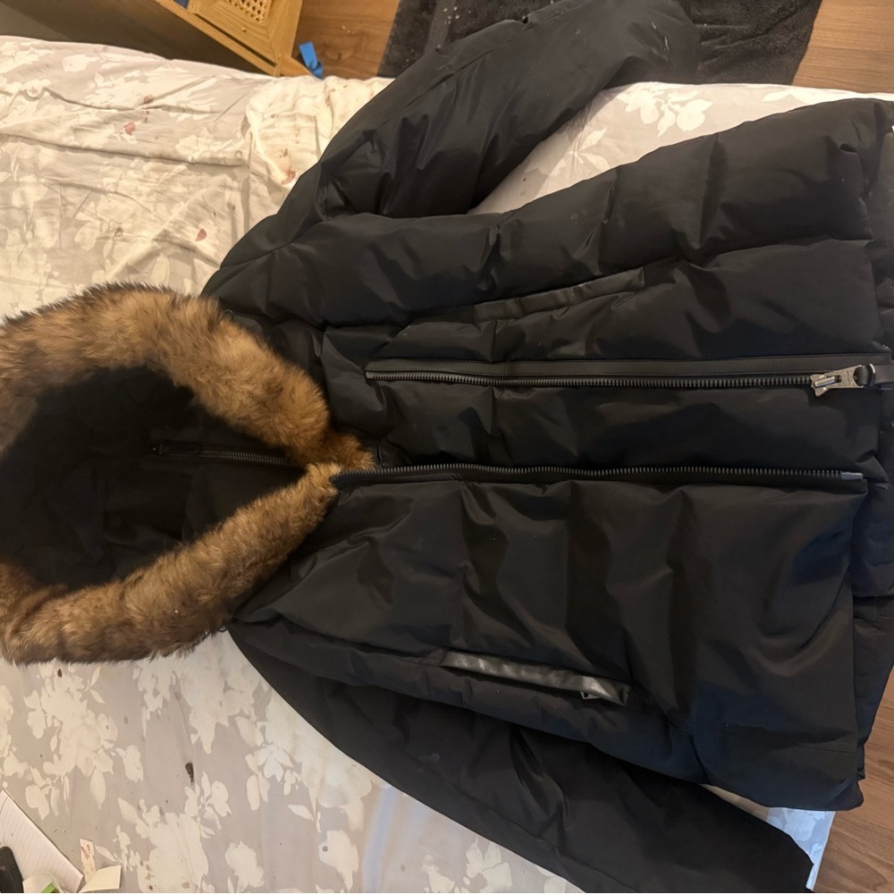 Mackage size medium authentic signature jacket - Picture 2 of 9